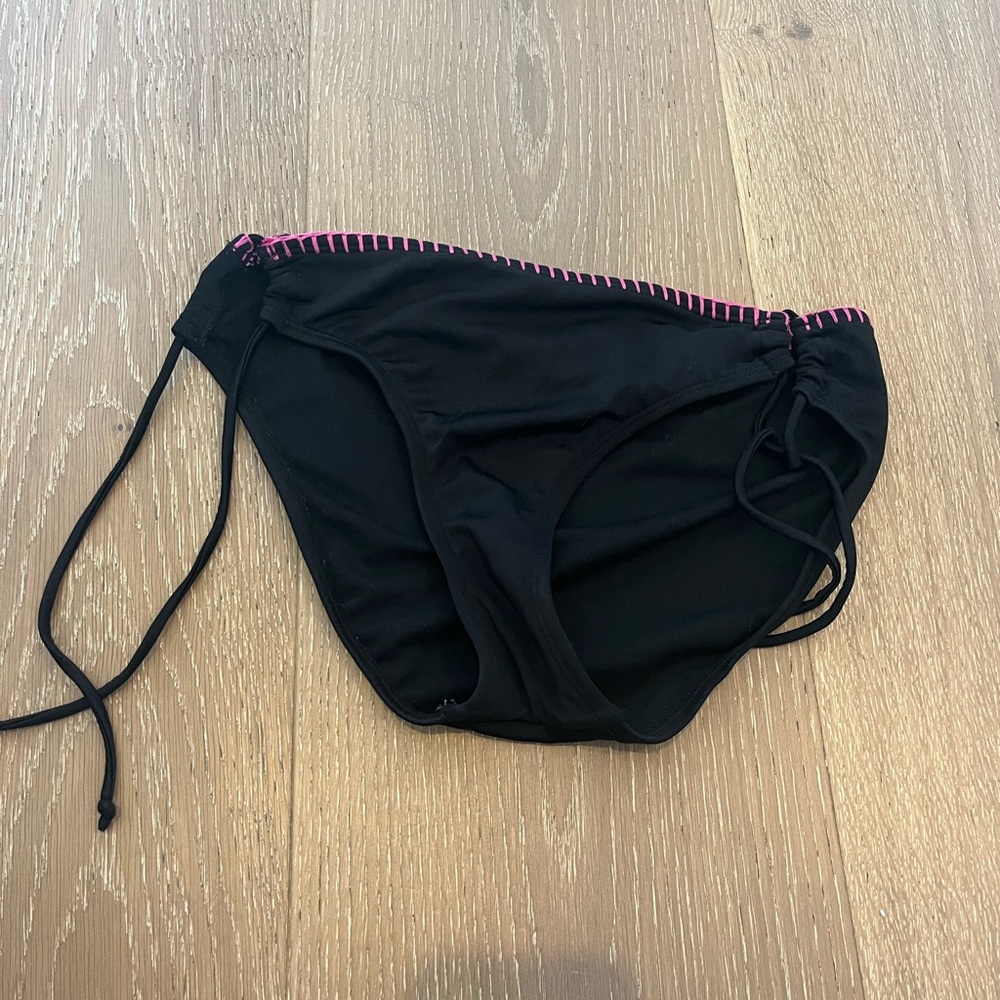 black bikini bottoms